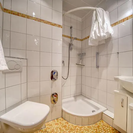 - Haus E, App 0e1108 Apartment